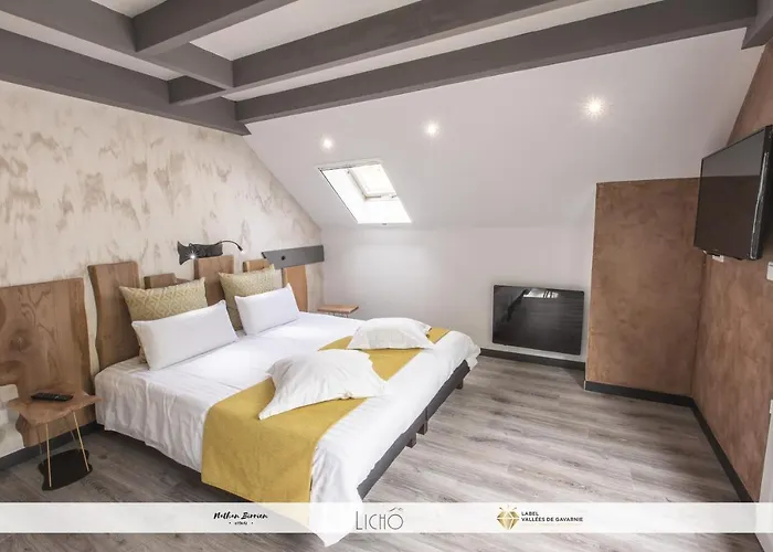 A Coeur D'hetre Estaing (Hautes-Pyrenees)